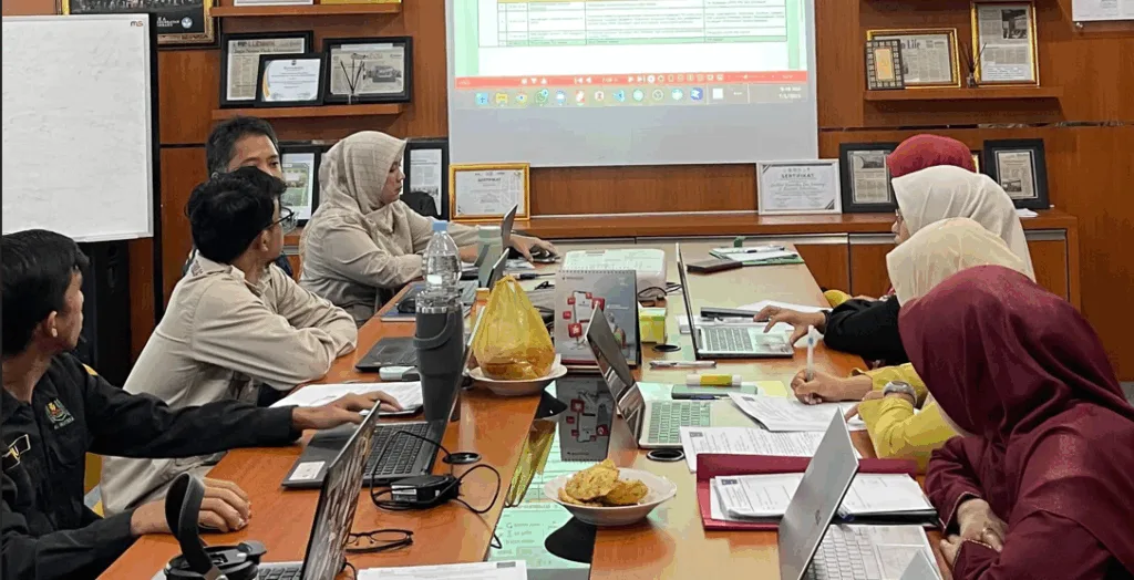 Sosialisasi Laporan Tracer Study 2023–2024 Program Studi Teknologi Rekayasa Elektromedis