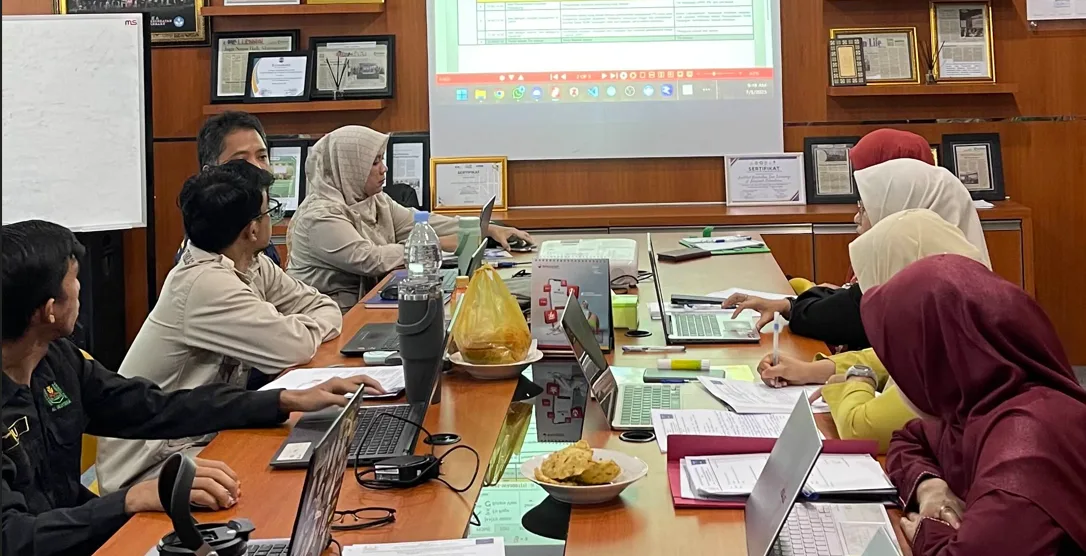 Sosialisasi Laporan Tracer Study 2023–2024 Program Studi Teknologi Rekayasa Elektromedis