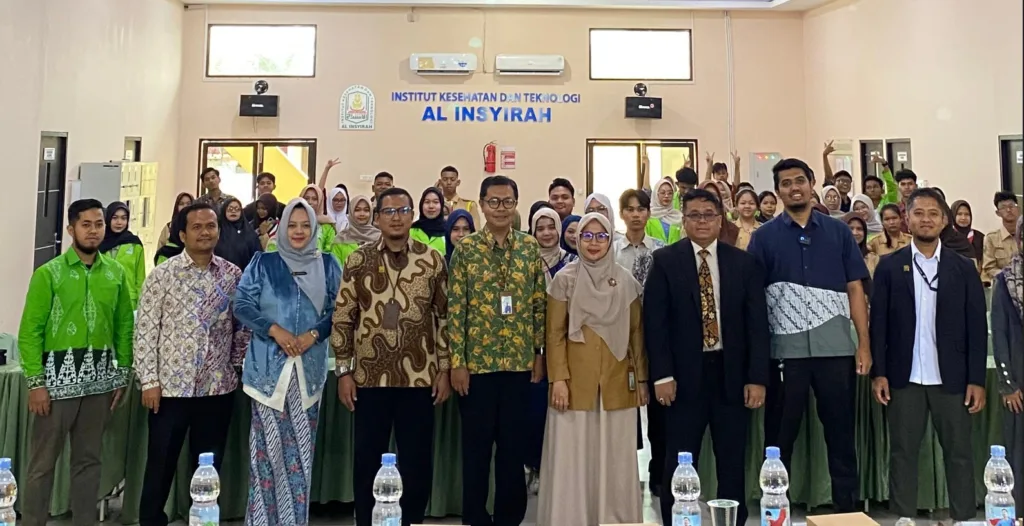 HIMFOMED IKTA Gelar Seminar Peringatan HKN Bahas Peran AI dalam Pendidikan dan Kesehatan